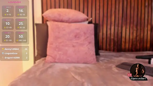 Jennmiiller_'s cam snapshot