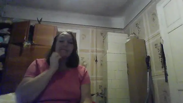 AnnaLive570's cam snapshot