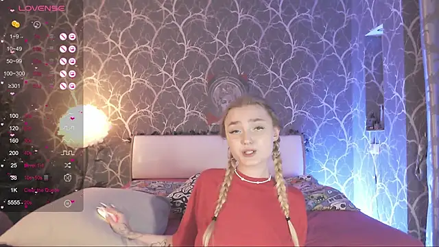 MiaMiaMeow's cam snapshot