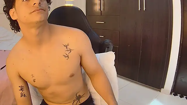 mikei_banji's cam snapshot