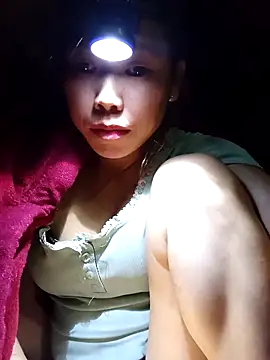 Ngocmi909 live sex cam