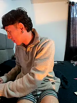 NaytonFreeman live sex cam