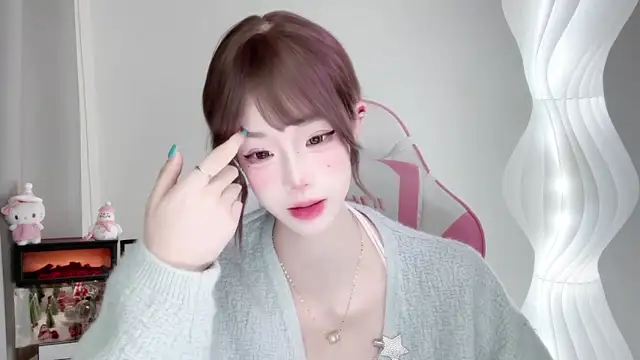 only1guo live sex cam