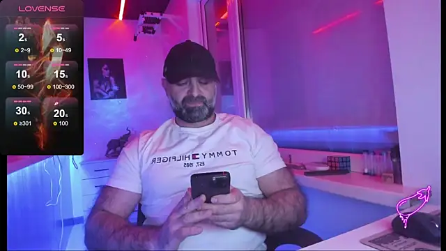 HAIR-MAN's cam snapshot