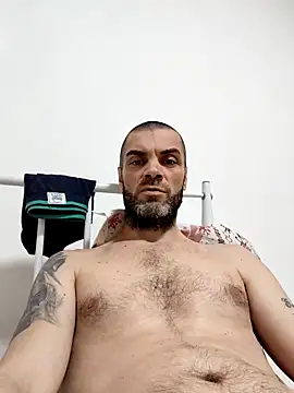 SIRMASTERWILD's cam snapshot