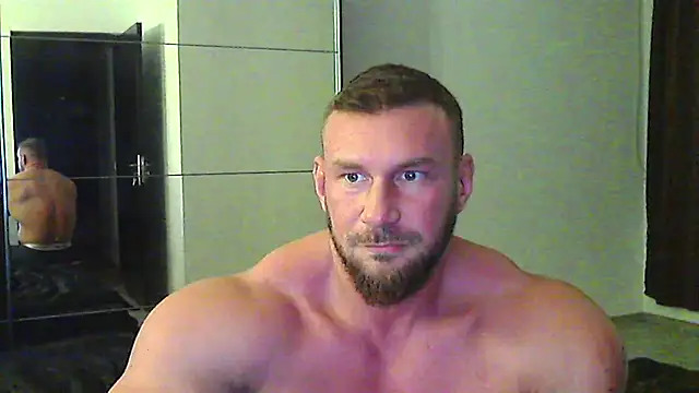 muscularkevin's cam snapshot