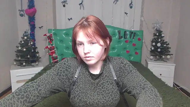 EvelinaRedfox's cam snapshot