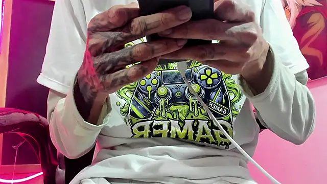 Daniel_Deluc77's cam snapshot