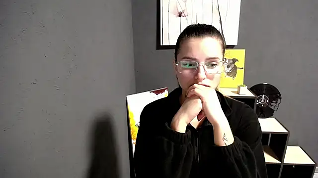 lady_olivia_'s cam snapshot