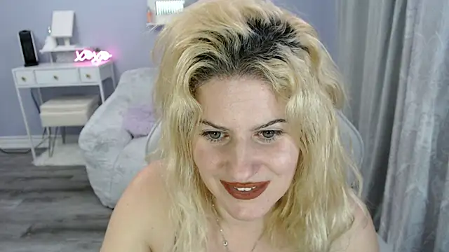 BellaStar84's cam snapshot