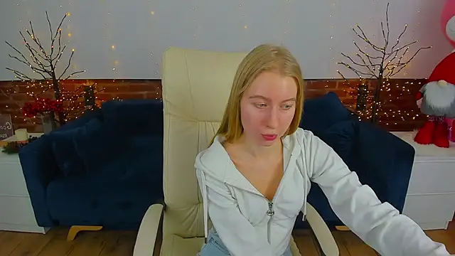 Alina_Blonde's cam snapshot