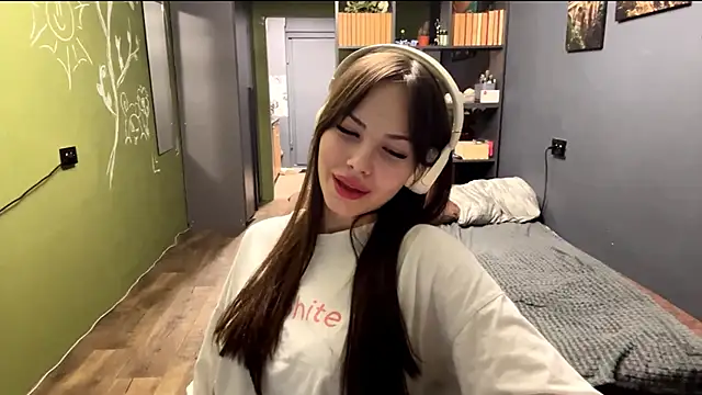 MysticAlisa's cam snapshot