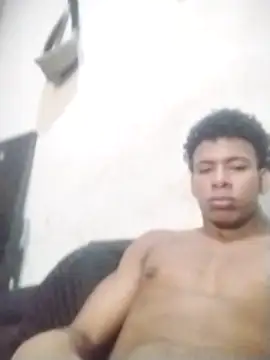 latinboi_sexy's cam snapshot