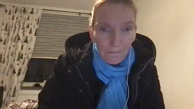 MeluaMauritius's cam snapshot