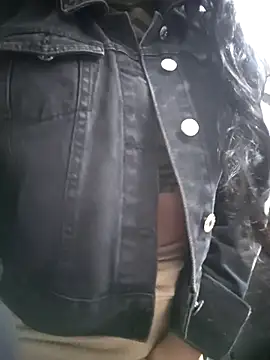 Venuz_Rivers_'s cam snapshot