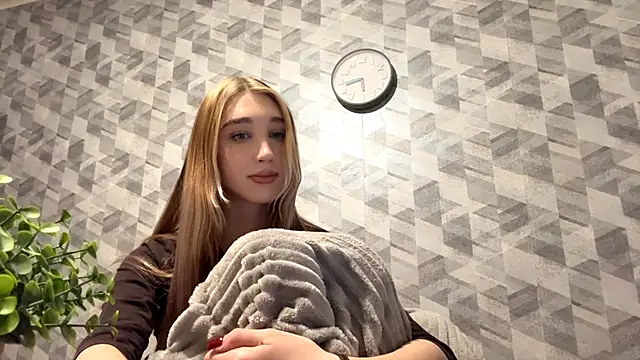 DetraLinz's cam snapshot