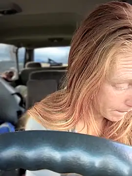 GoldenFlameGoddess's cam snapshot