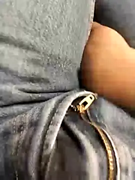 Ajayy01's cam snapshot