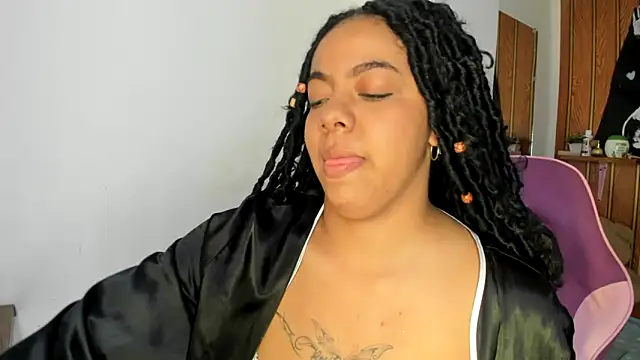 Alika01's cam snapshot