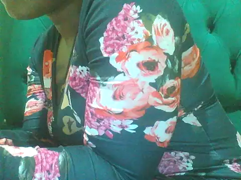 Sexy_Riri's cam snapshot