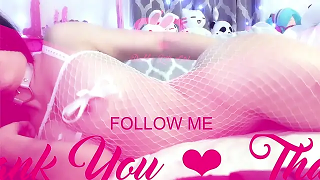 DaddysLittleGirl01's cam snapshot