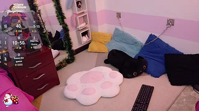 Catwhite_'s cam snapshot