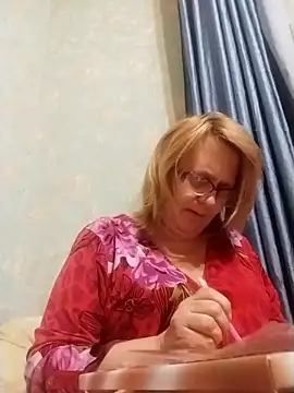 Forest-Lady's cam snapshot