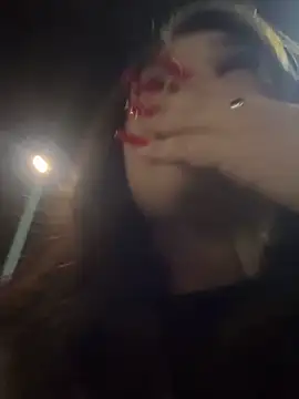 MayaVonDe's cam snapshot