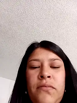 bri_ali's cam snapshot