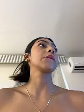 Ema_azel live sex cam