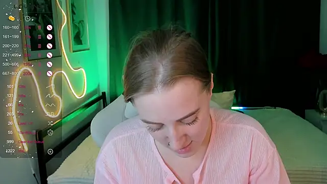 AnnaGrees's cam snapshot