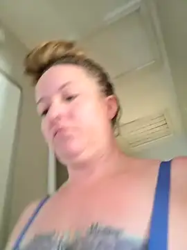 julimonroe's cam snapshot