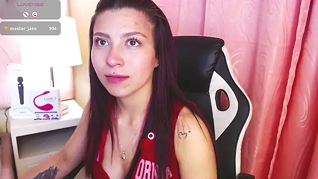 Hillary_Thomson's cam snapshot