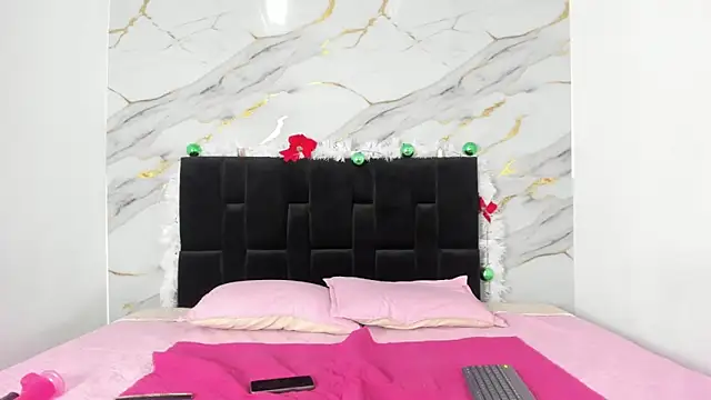 emmmaa_moon's cam snapshot