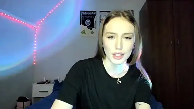 tinyglow's cam snapshot