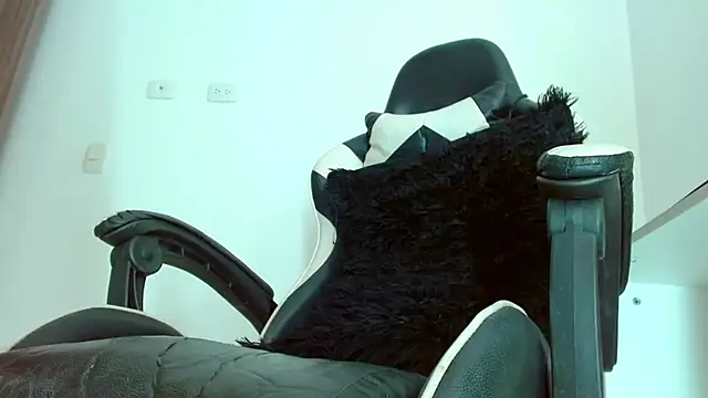 Camila_Darks live sex cam