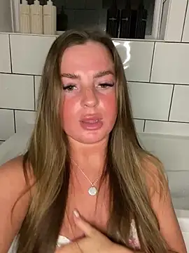 SexyWillowUk's cam snapshot