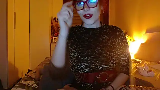 Regina_5's cam snapshot