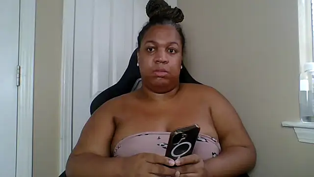 Badgirlbrittt live sex cam