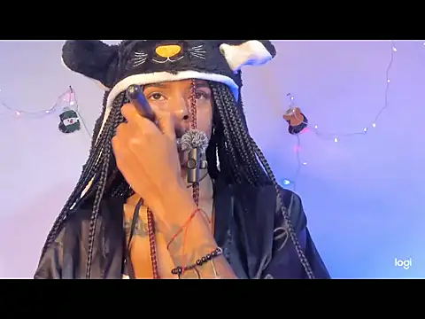 aprille15's cam snapshot