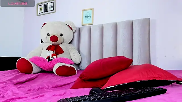 ashley_moss live sex cam