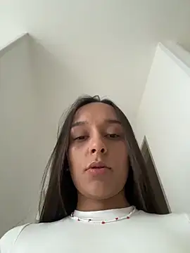 Brunettecollins05 live sex cam