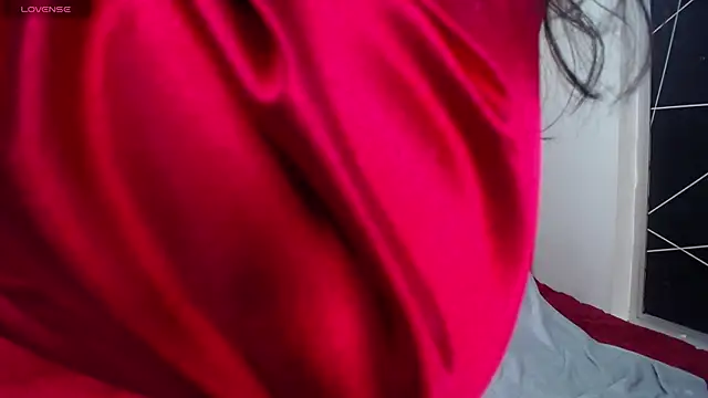 EmmaJhomson live sex cam