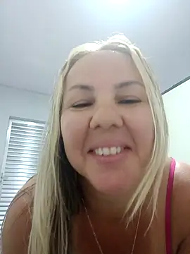 Pamelamilf live sex cam