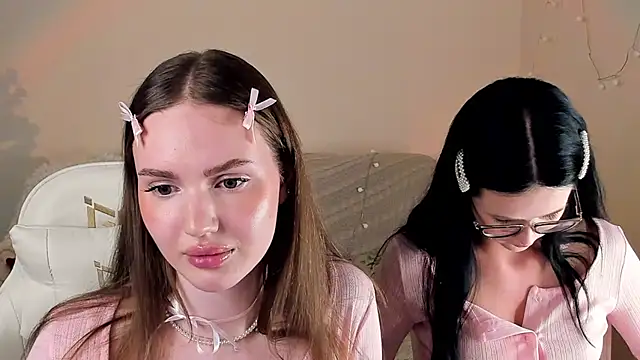 MishkaMe's cam snapshot