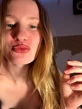 saint_cat25's cam snapshot