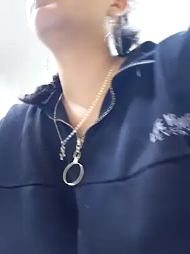 mari_98 live sex cam