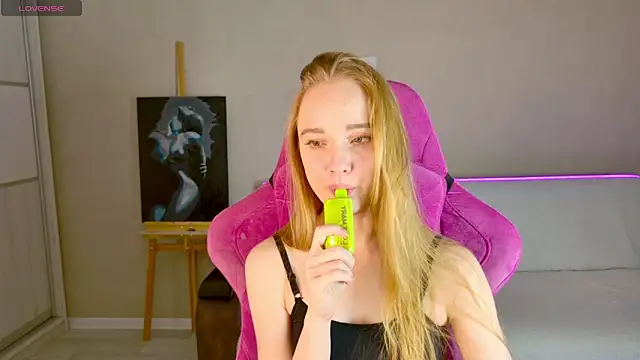 Shawty_Mia's cam snapshot