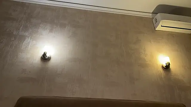 weshycouple live sex cam