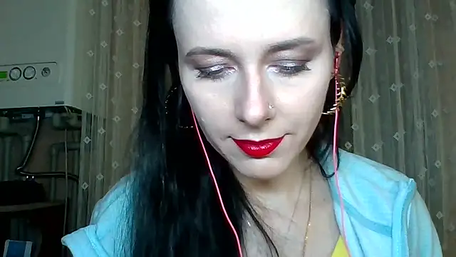 LuminousLady live sex cam